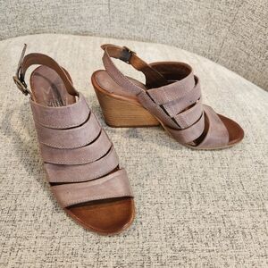 Miz Mooz Wedges